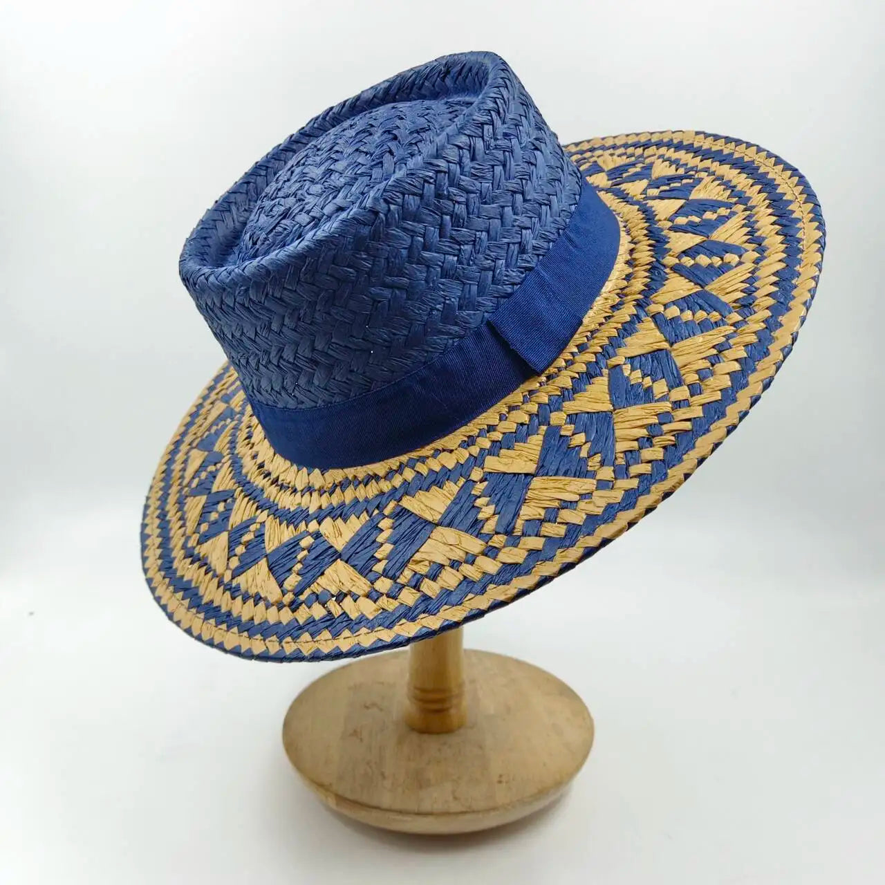 Women's Woven Straw Flat Brim Hat