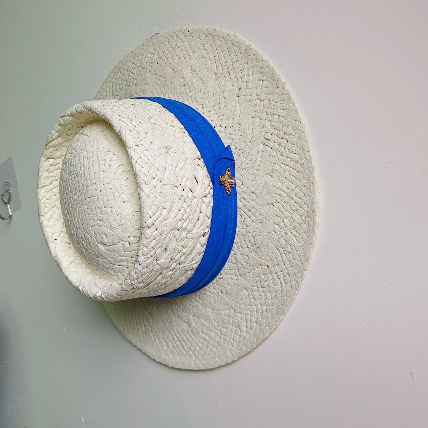 Women's Woven Straw Flat Brim Hat